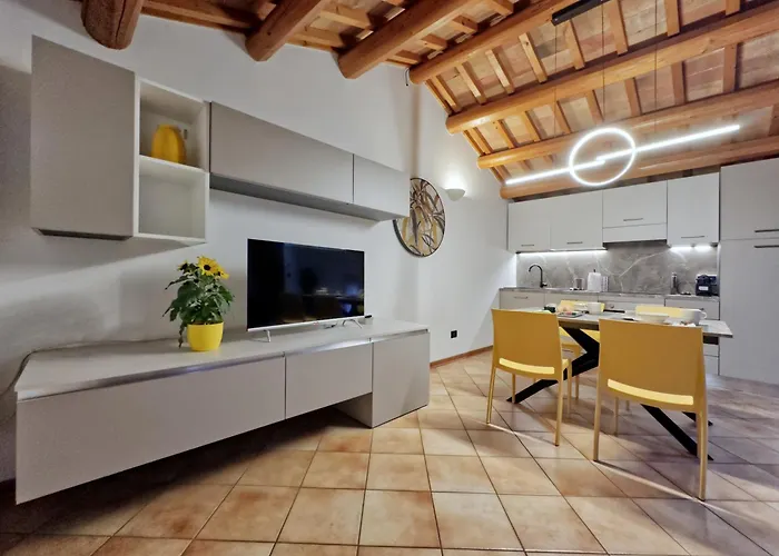 Ca' Delle Stelle * مونتاغنانا